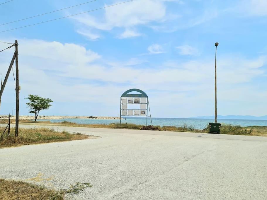 Mom'S Seaside Home Kariani Luaran gambar