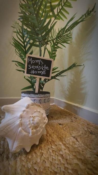Mom'S Seaside Home Kariani Luaran gambar